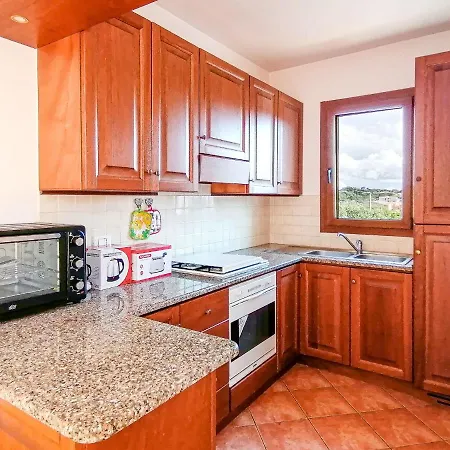 Mistral Apartment *