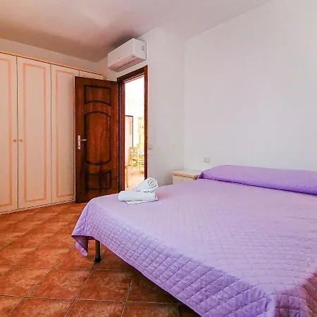 Mistral Santa Teresa Gallura